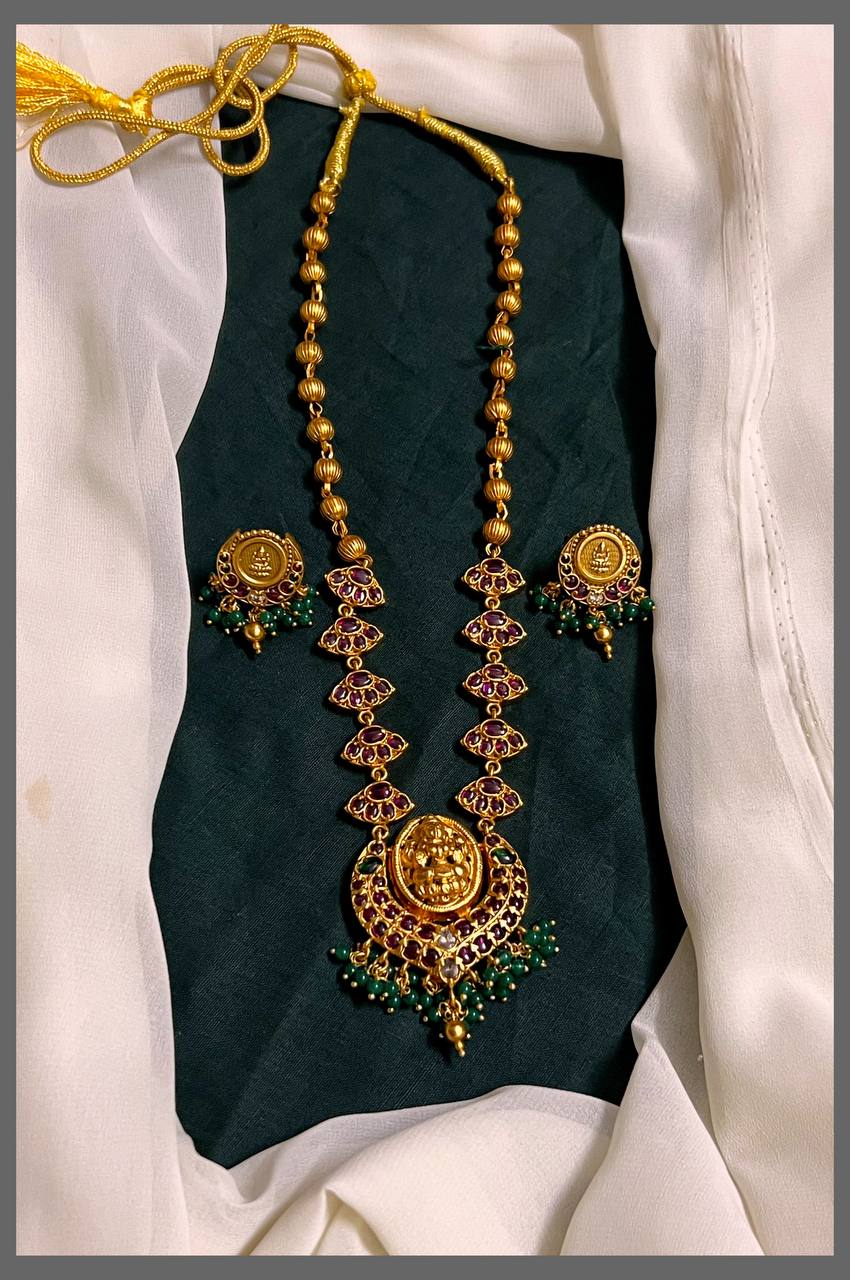 Lakshmi Pendant in Pearl Haram - PB00270