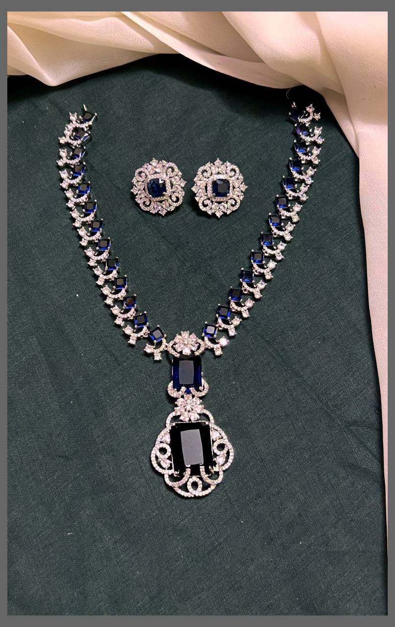 Rich Royal Blue with White Stone Necklace in Diamond - DN0056