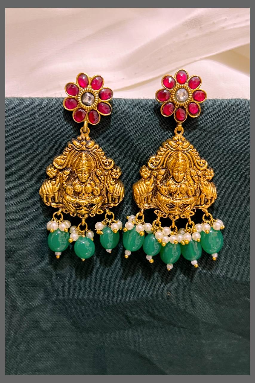 Ruby Flower With Lakshmi Hanging in Kundan - KE00497