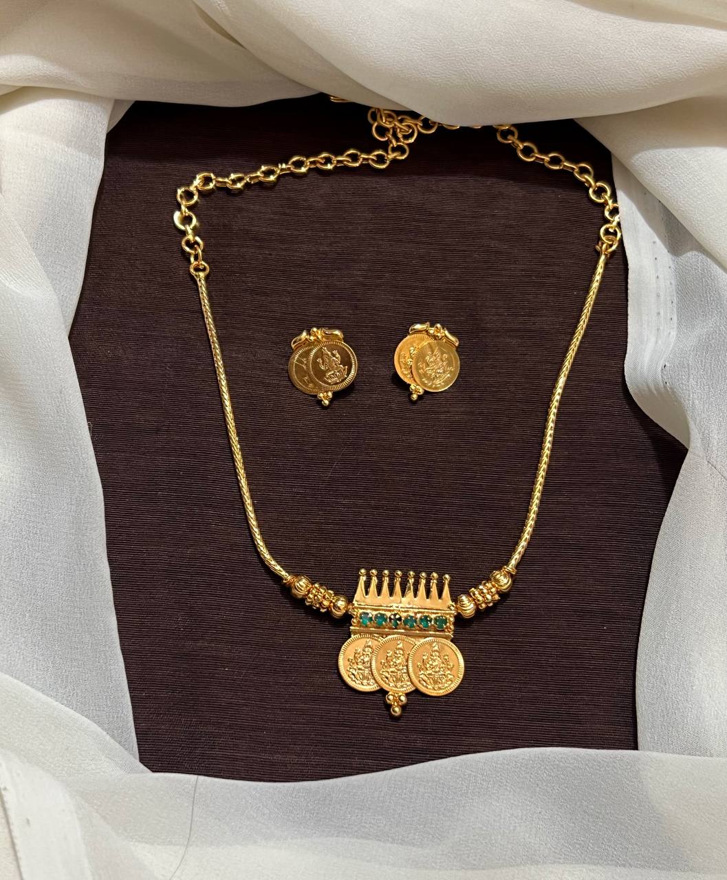 Small Kaasu Necklace in Micro Gold Polish - NN00968