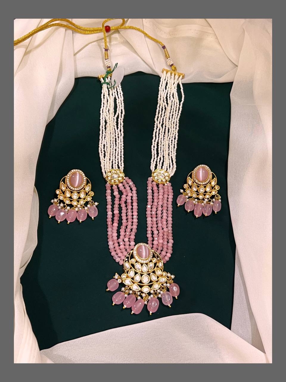 Pink and White Pearl Haram - PB0086