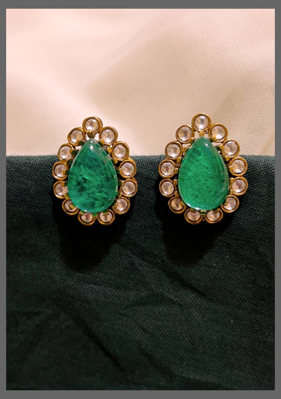 Mint Colour Stud with White Stone Earring in Victorian - VE00178