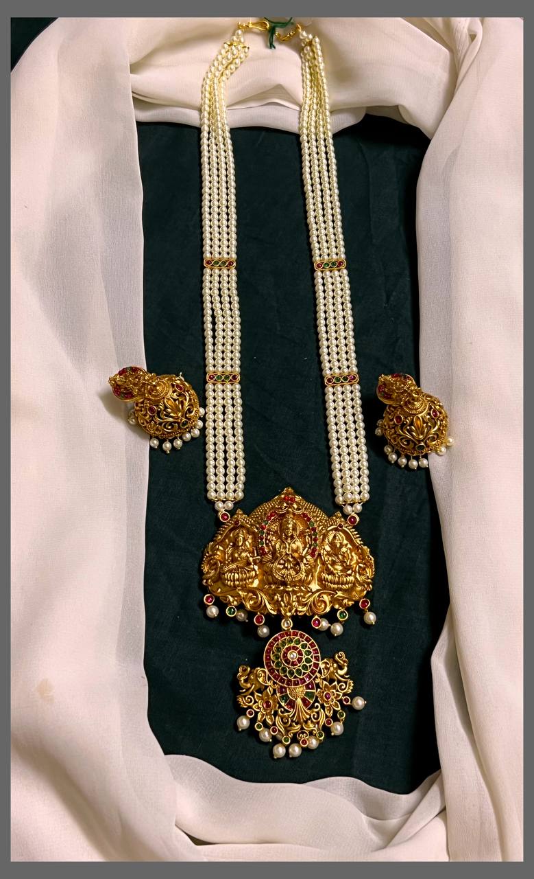 White Pearl Haram with Kundan Pendant - PB00302
