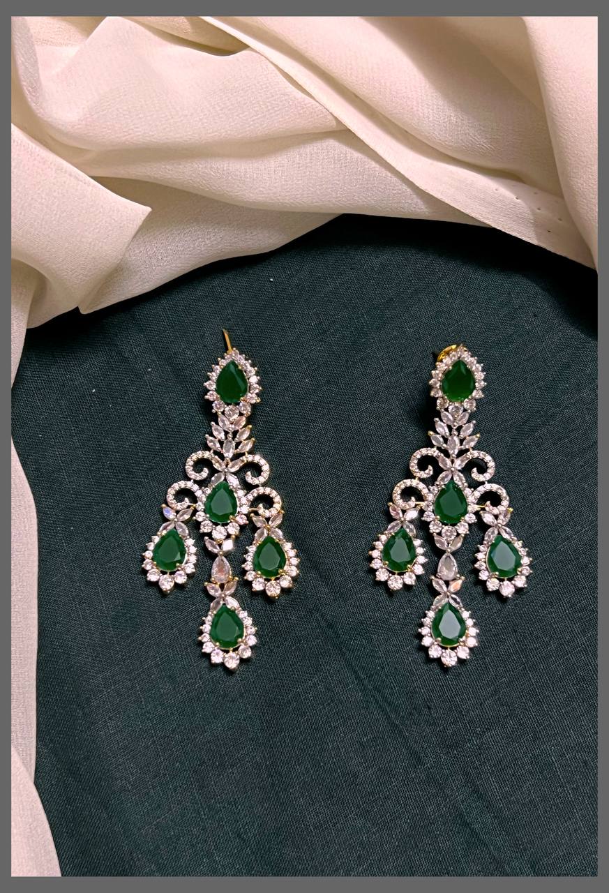 Dew drops Hugging Earring in Diamond - DE0015