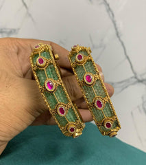 Emerald Jadau Screw Open Bangles - BG00121