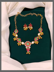 Beautiful Flower Necklace In Victorian - VN0098