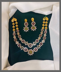 Double Layer Multi Flower Necklace In Nakshi - NN00370