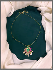 Invisible Chain With Multi Flower Pendent In Kundan - KN00455