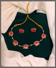 Lotus Choker in Nakshi - NN00426
