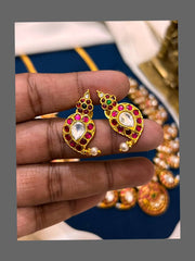 Jadau Mango Necklace With Screw Back Studs - KN00471