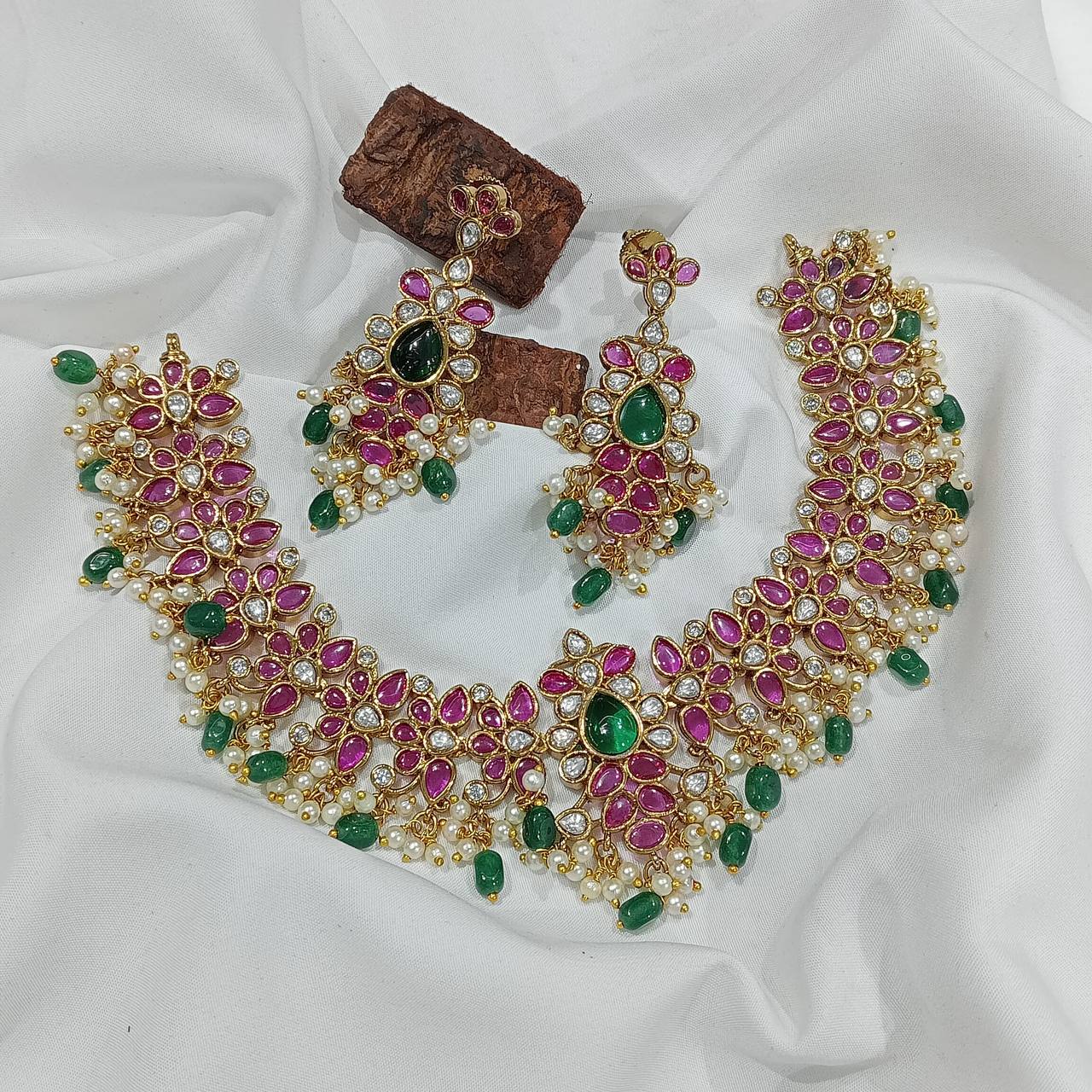 Ruby Nakshi Necklace - NN0453
