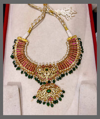 Jadau Kundan Necklace With Emerald Beads - KN00525