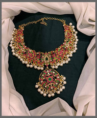 Beautiful Flower Kundan Necklace With Pearls - KN00535