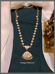 Lotus and Heart  in White Stone Vintage Collection in Nakshi - NN00656