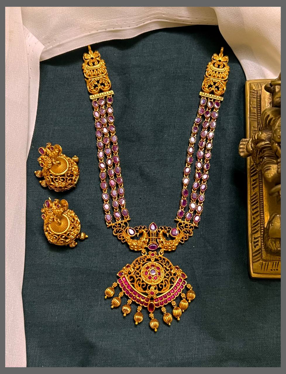 Kempu Stone Necklace With Peacock In Nakshi - NN00673