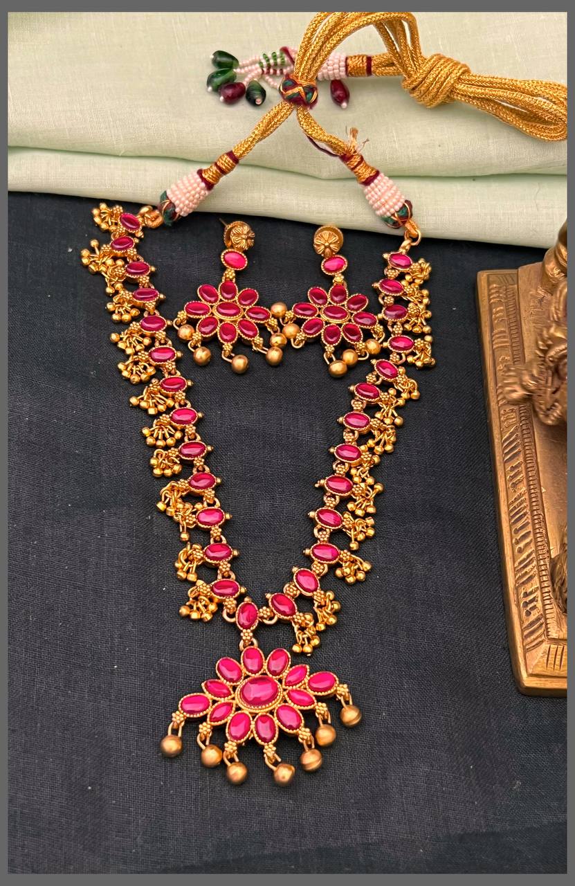 Double Side  Kempu Stone Necklace With Pearls In Nakshi - NN00787