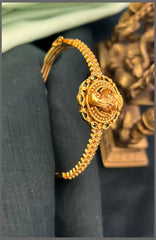 Beautiful Ganesha Bracelet - BG00405