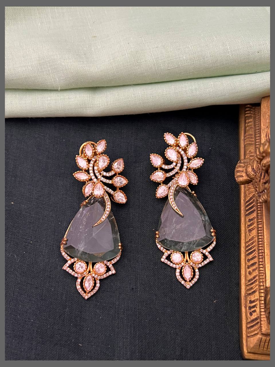 Elegant Peacock Earrings In Diamond - DE0020