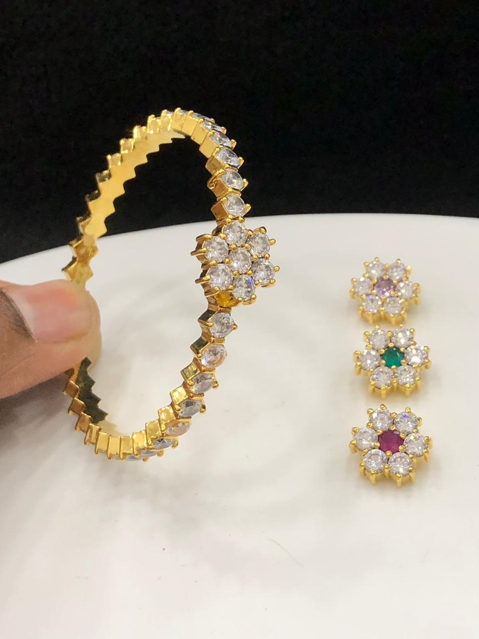 Changeable Daimond Replica Openable White Stone Bangle - BG00623