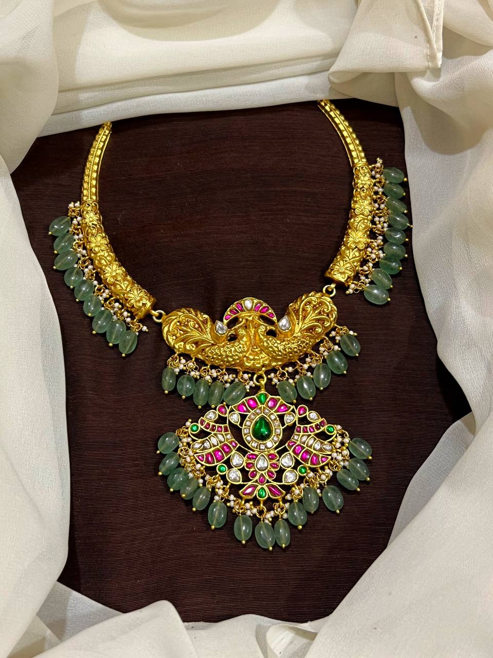 Jadau Kante Set With Strawberry Beads - KN0071