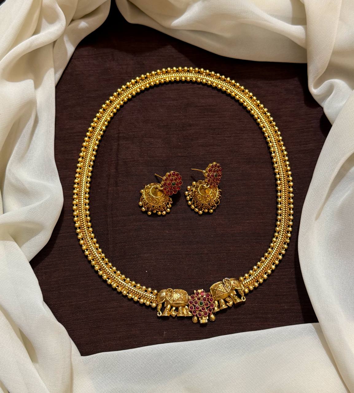 Antique Polish Kante set With Elephant Pendant - NN00178