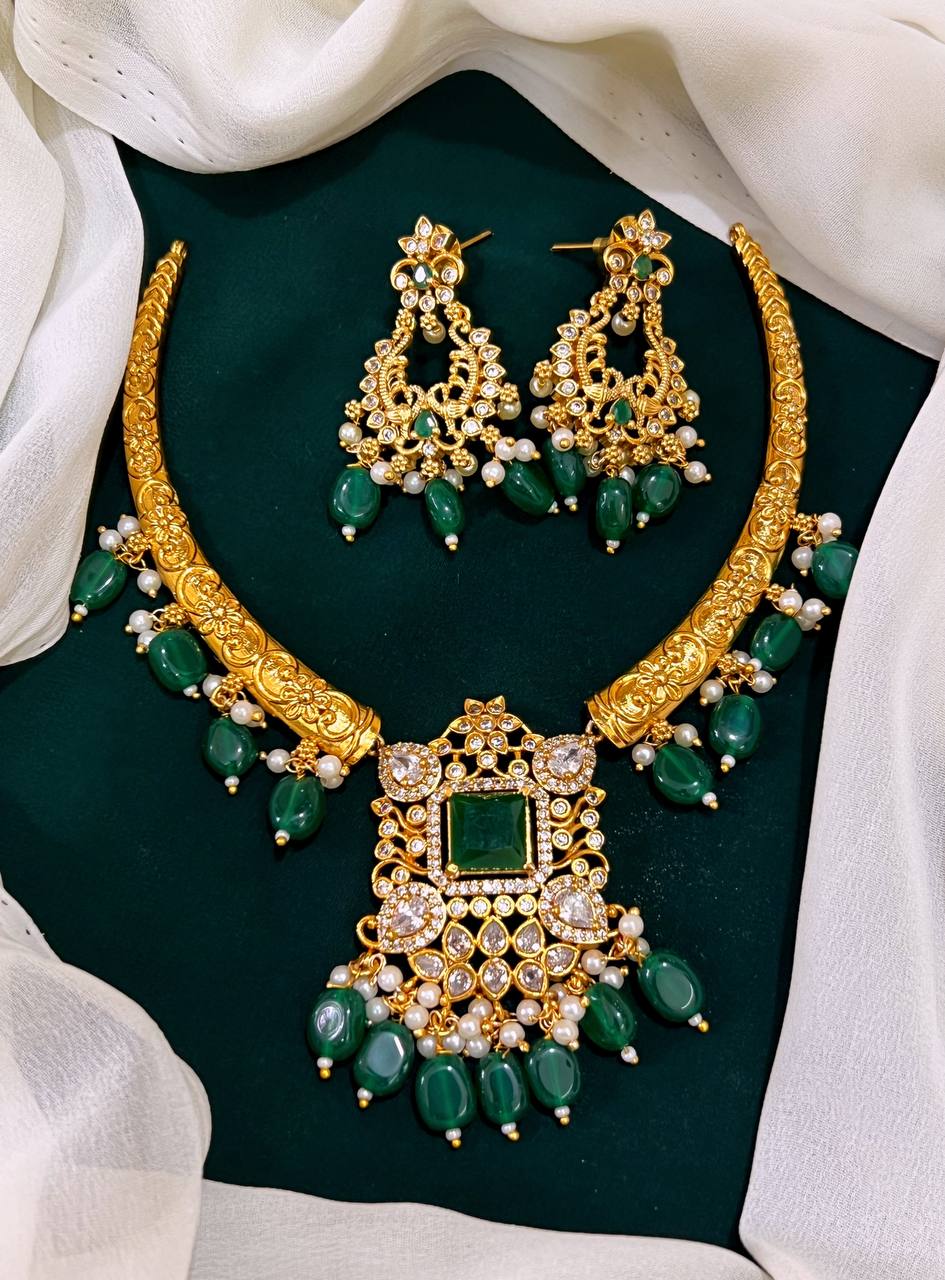 Kante with Emerald Necklace with Earring - NN00102