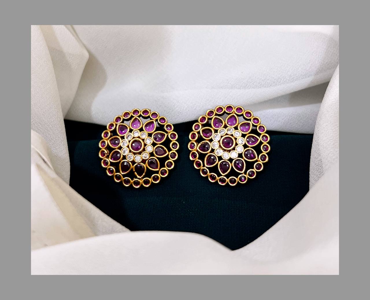 Ruby Flower earring in Nakshi - NE0146