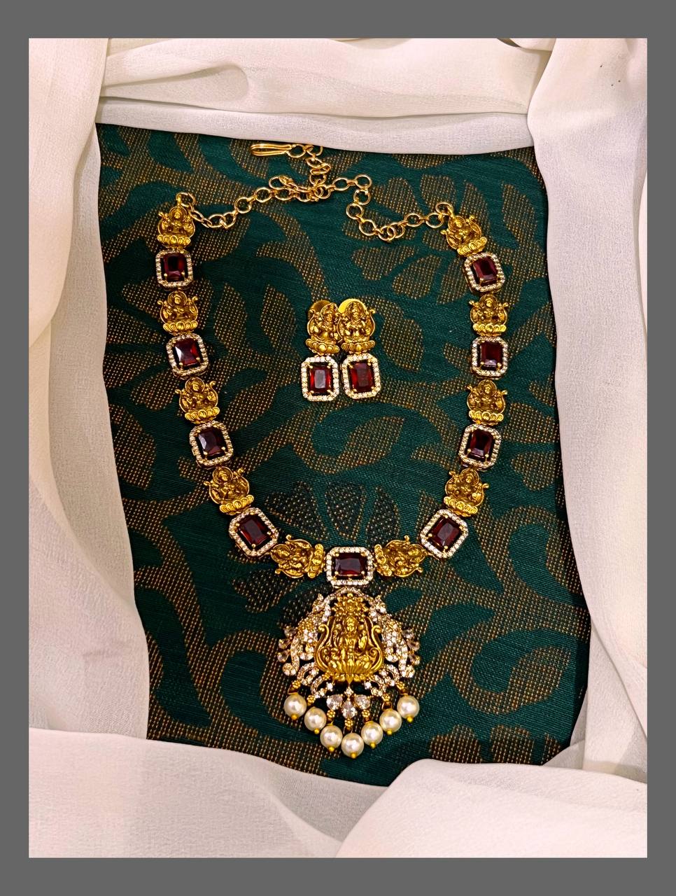 Beautiful Lakshmi Necklace In Nakshi - NN00309