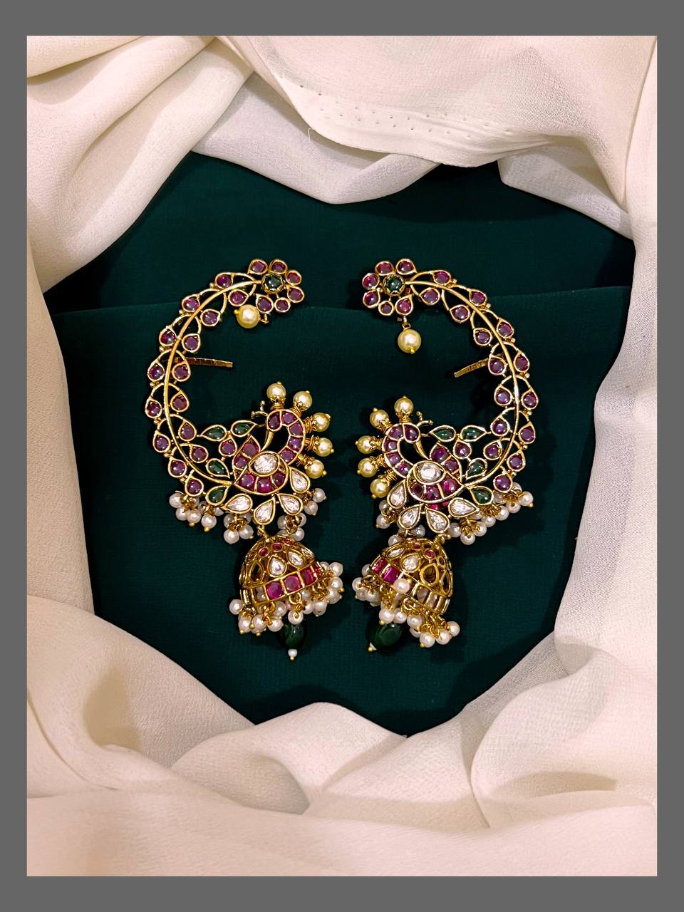 Beautiful Ear Cuff in Nakshi - NE00476