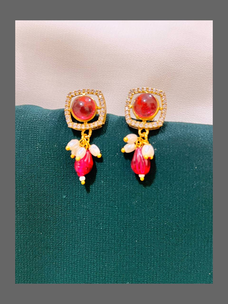 Beautiful Stone Stud In Victorian - VE00162