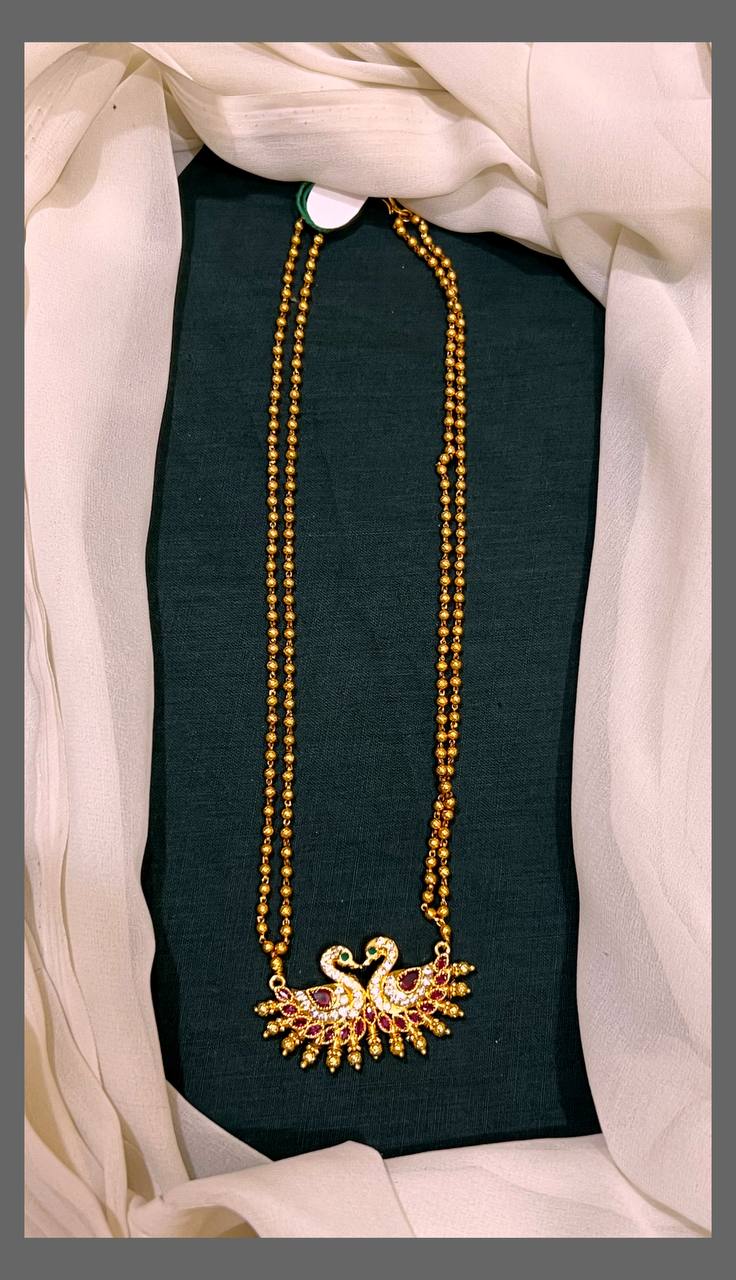 Elegant Beads With Swan Nakshi Pendent - PB00108