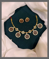 Multi Colour Bottu Chokar in Nakshi - NN00554