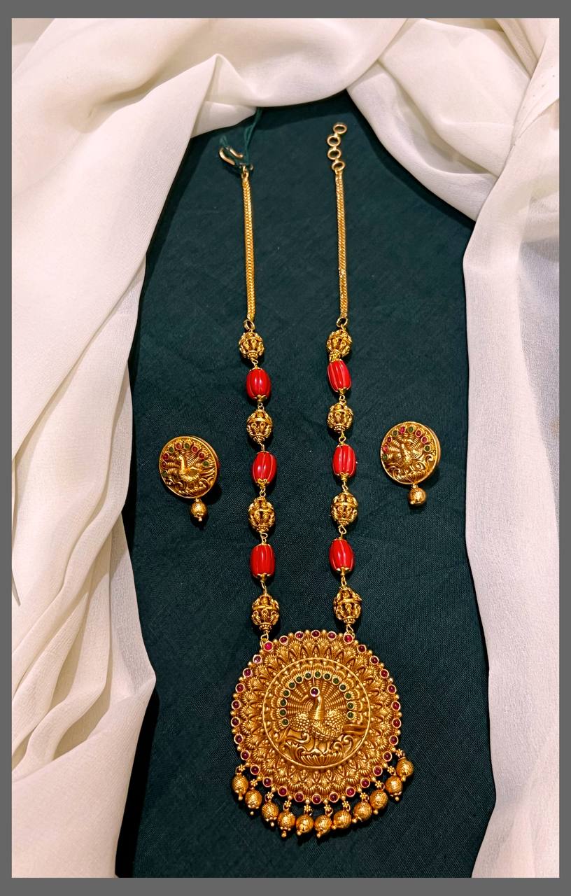 Coral and Gold Beads with Pendant - PB00287