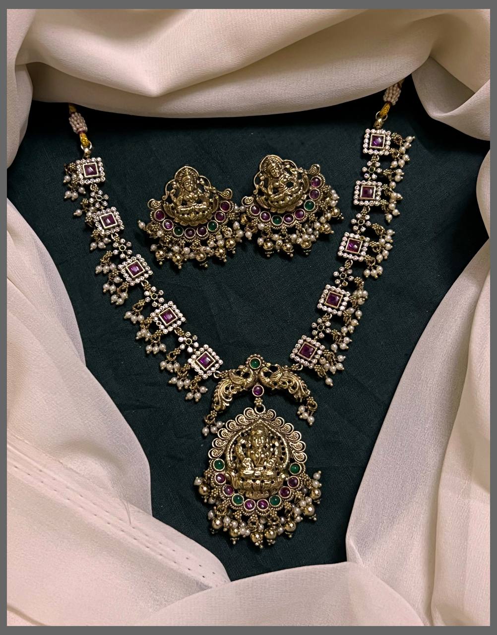 Antique Lakshmi Necklace In White Polish - NN00630