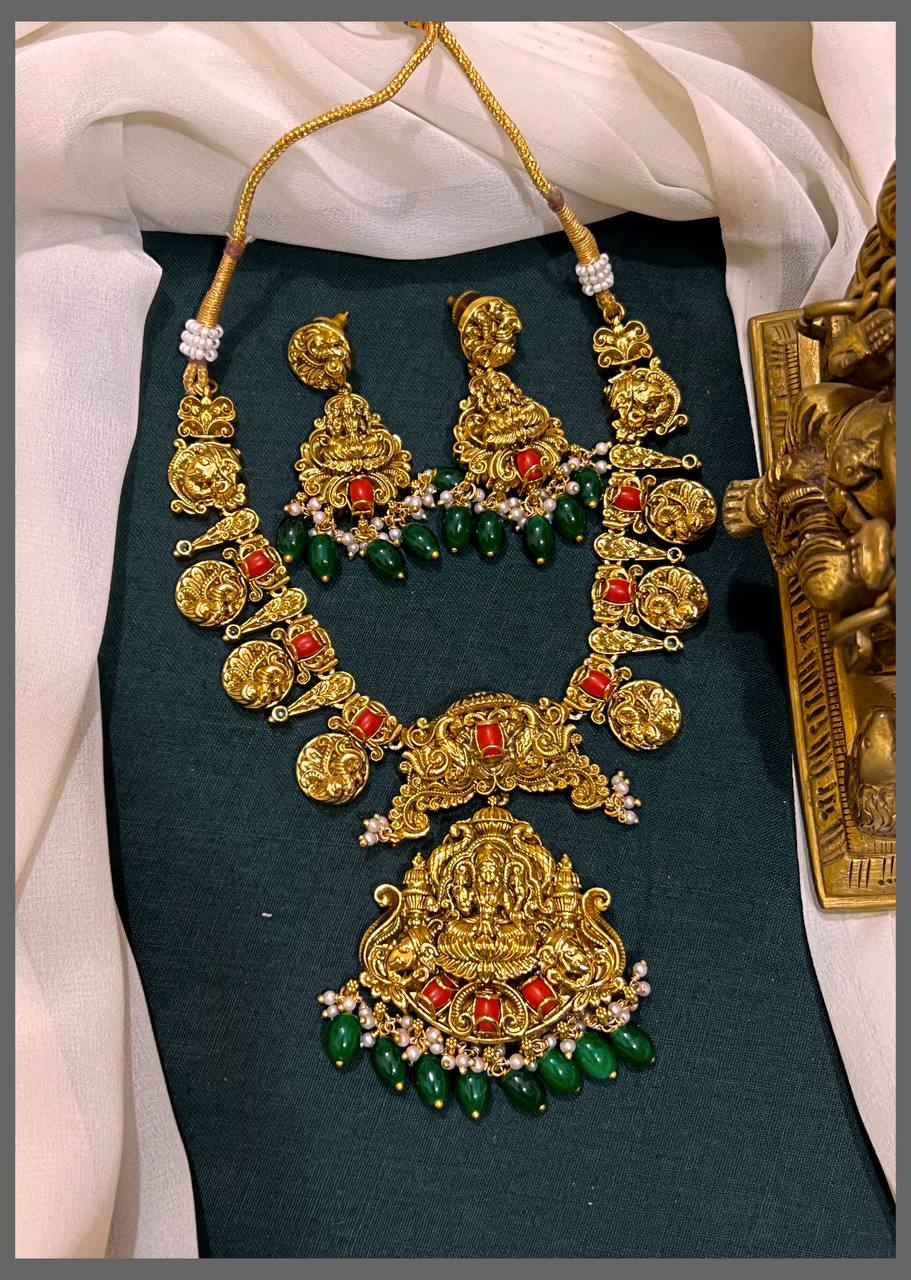 Coral Lakshmi Pendant with Kassu Necklace in Nakshi -NN00645