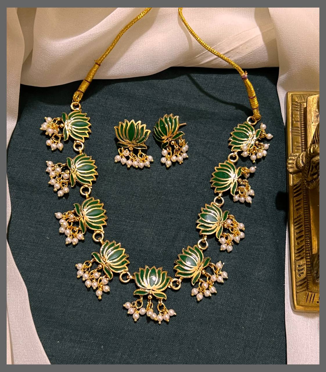 Lotus Necklace with White Pearl in Nakshi - NN00683