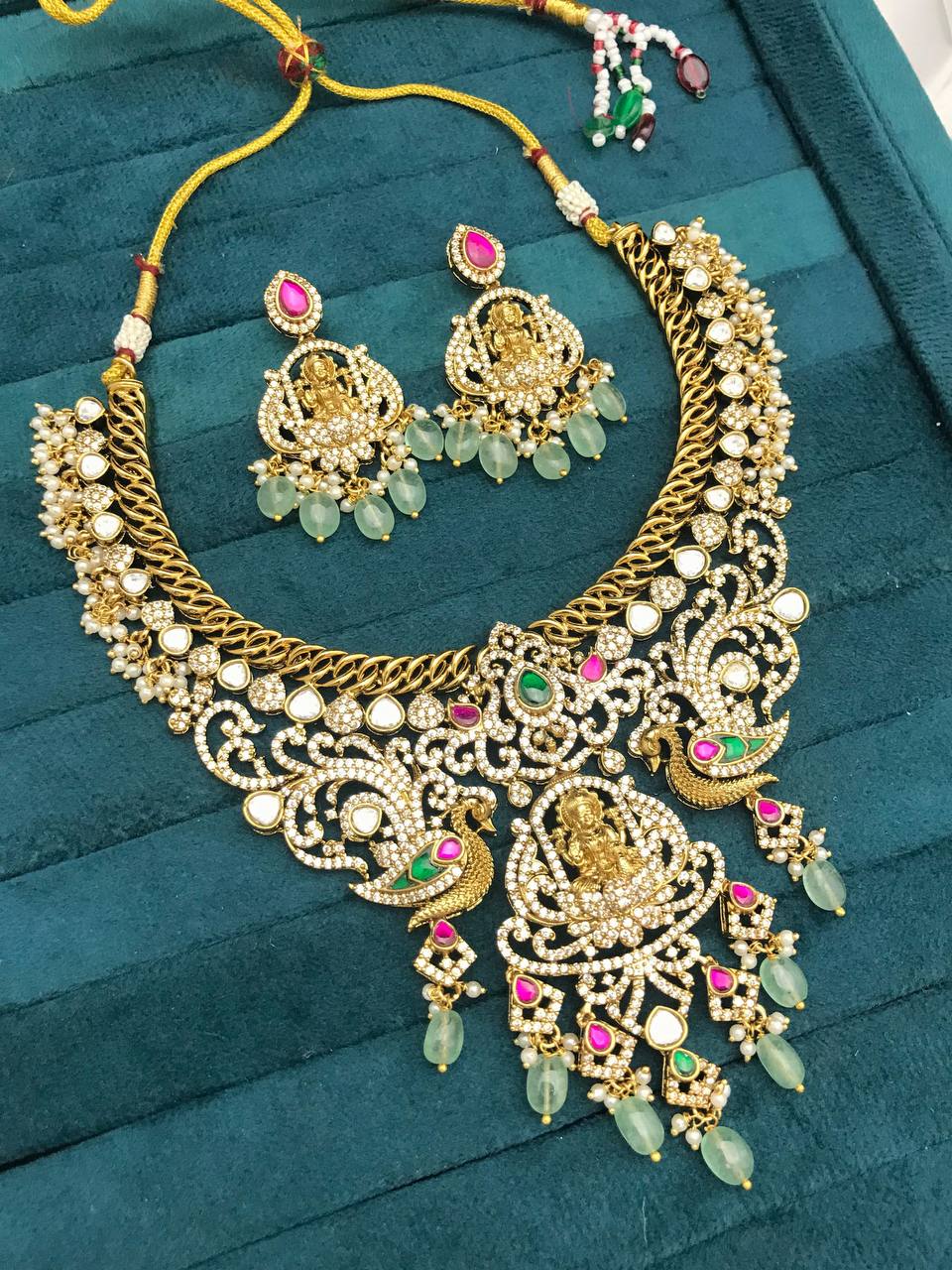 Mozonite Lakshmi Necklace With Jadau Stone - VN00182