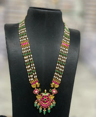 White And Green Beads With Jadau Pendant - PB00594