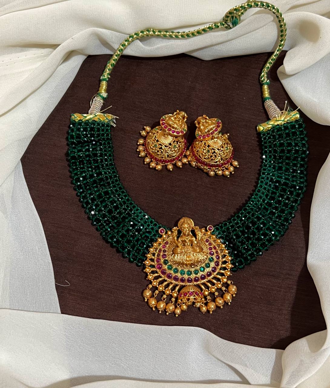 Crystal Beads Hand Made Neckalce With Nakshi Pendant - PB00599