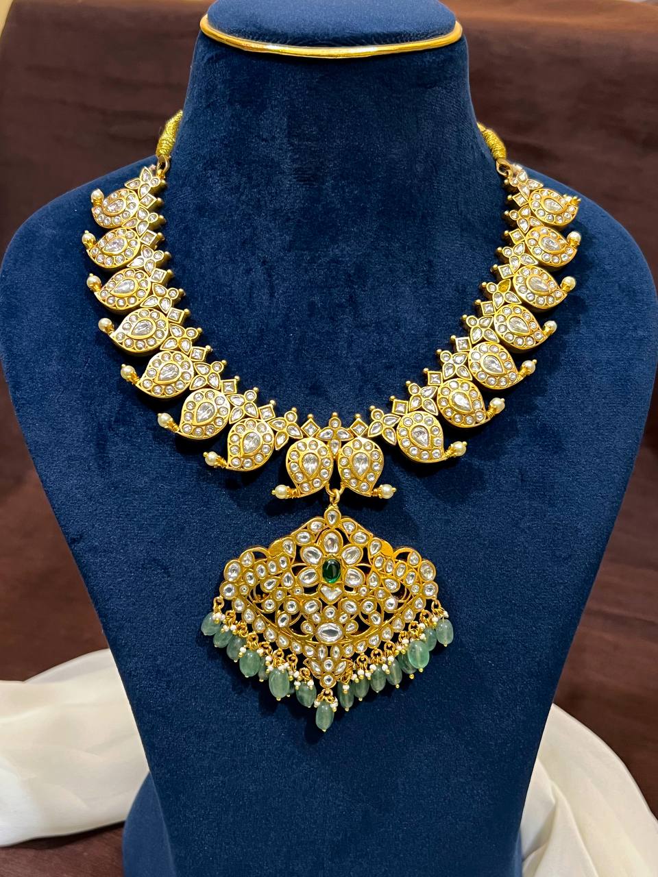 Jadau Mango Double Sided Short Necklace - KN00482