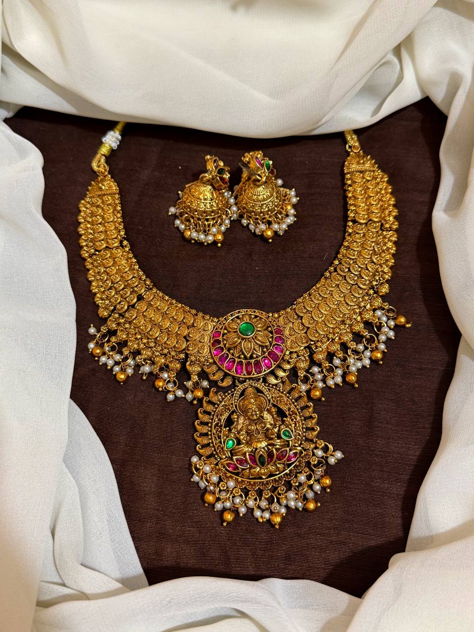Antique Finish Lakshmi Necklace With Pota Stones - NN00691