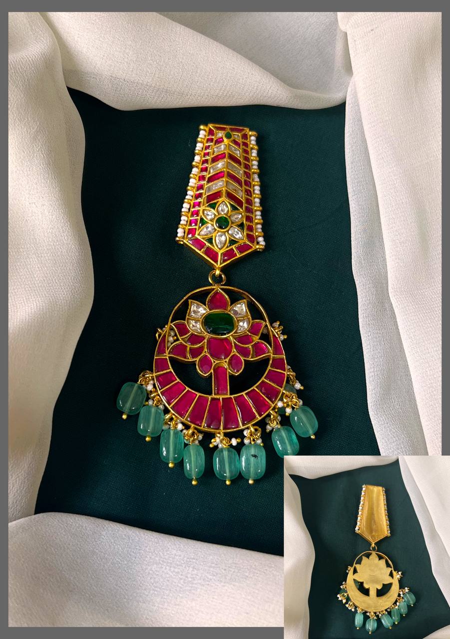 Long Jadau Pendant With Side Hooks - KP00191