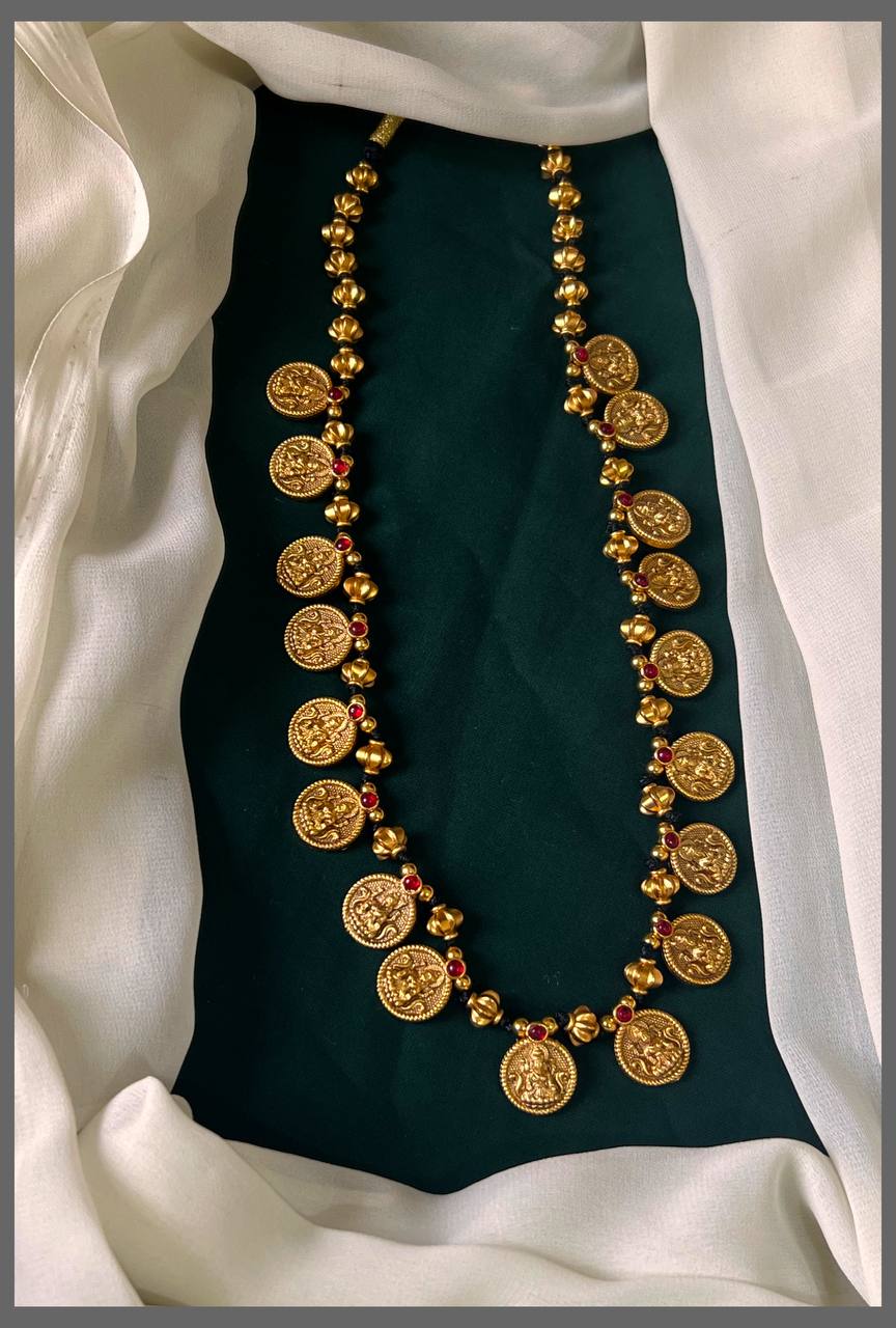 Lakshmi Dollar Black Dori - BD00147