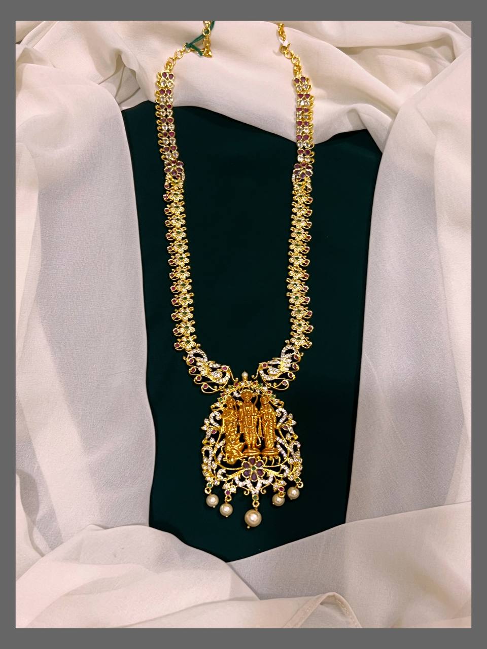 Beautiful Ram Parivar Haram In Nakshi - NH00198