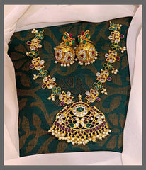 Beautiful Multicolor Necklace In Nakshi - NN00322