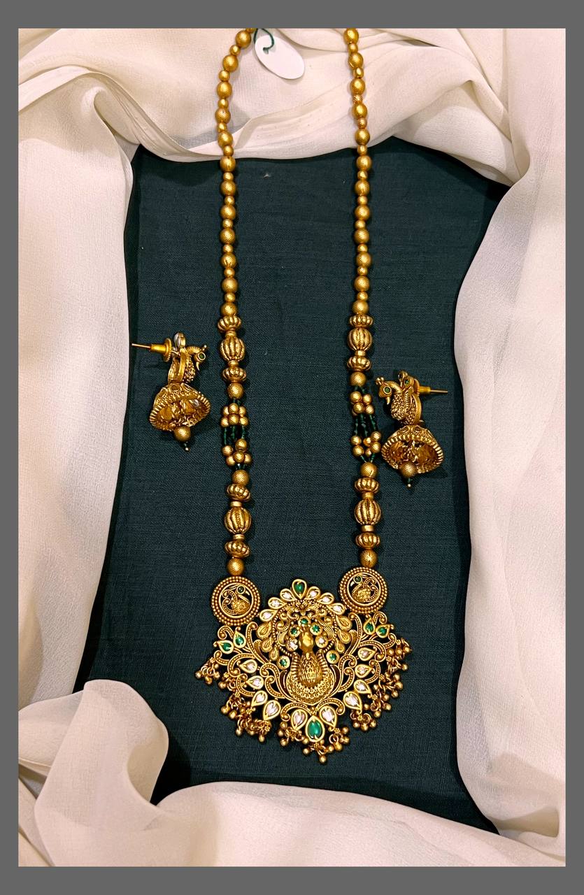 Golden Pearl with Peacock Pendent - PB00230