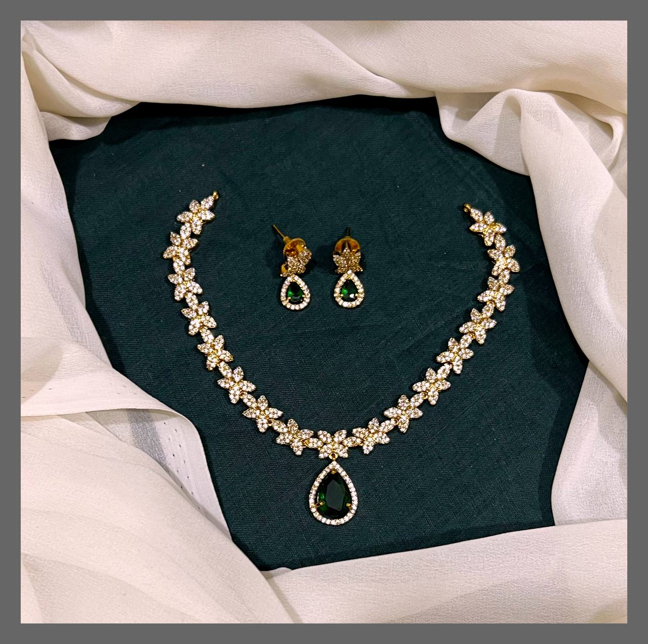 White Flower with Emerlad pendent Necklace in Nakshi - NN00539