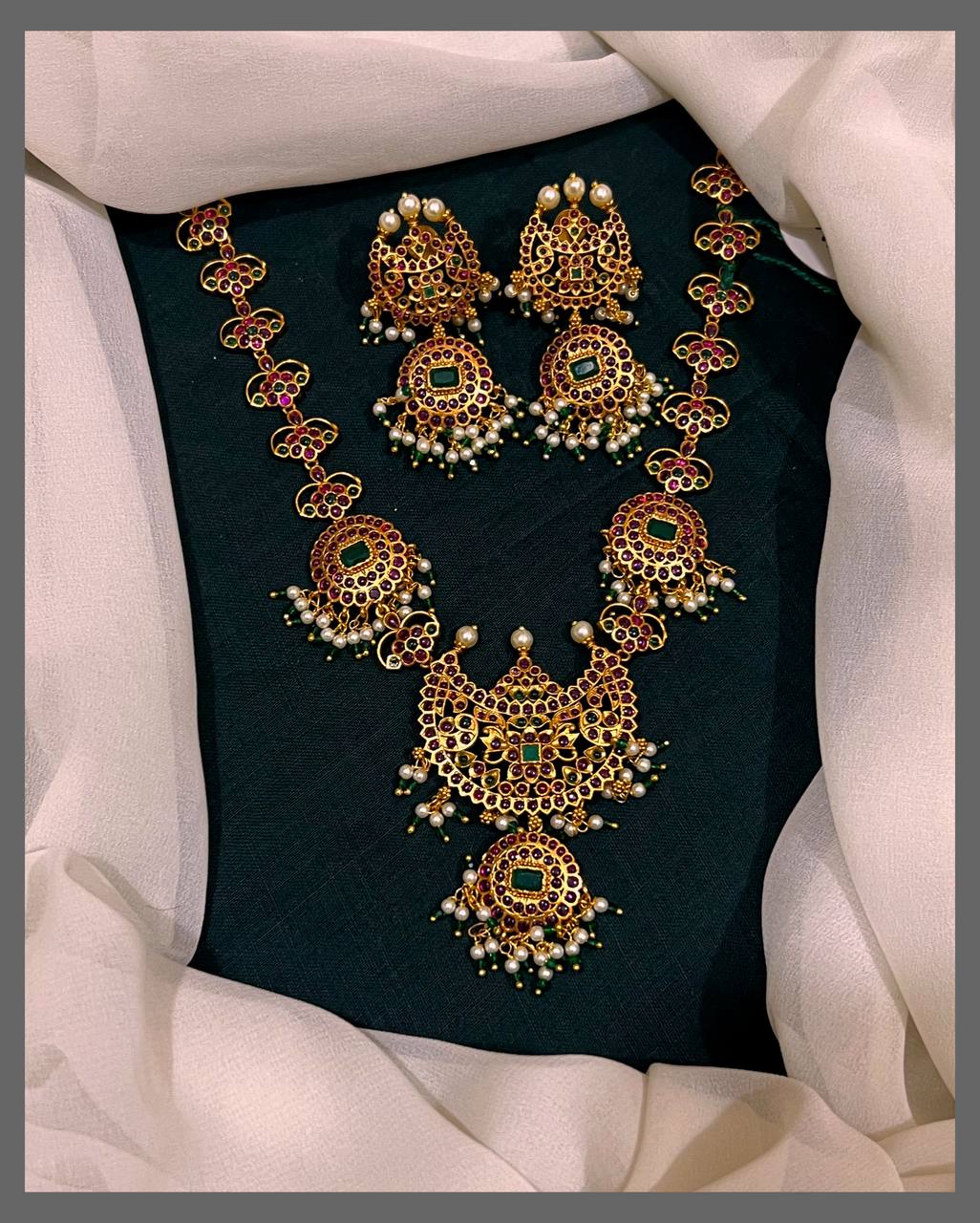 Multi Antique Necklace in Nakshi - NN00547