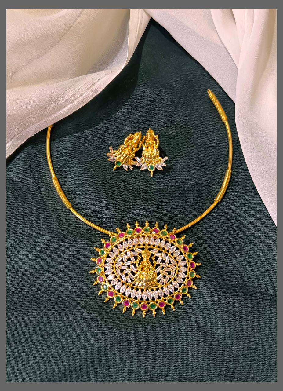 Chokar with Lakshmi Pendant in Nakshi - NN00573