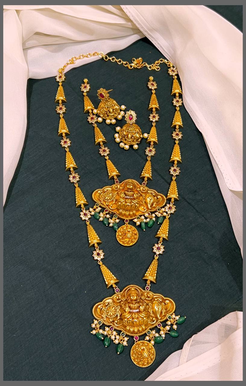 Beautiful Lakshmi Bridal Set - BR0048